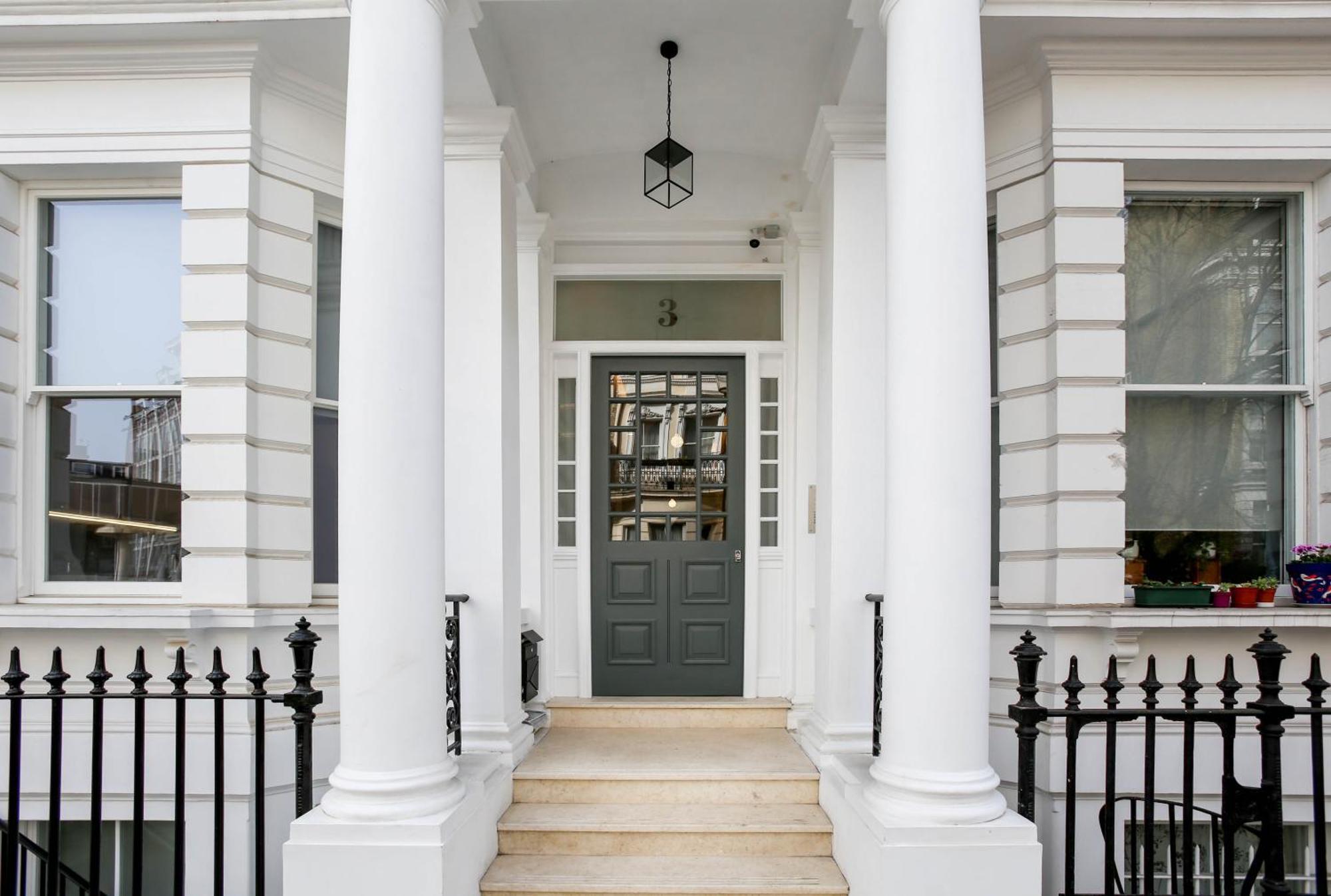 Cromwell Serviced By Stayprime Londen
